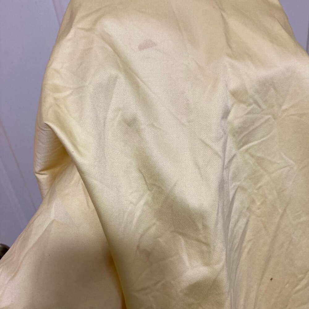 David’s Bridal Yellow Y-neck Sateen Dress in Size 10 - Picture 14 of 14